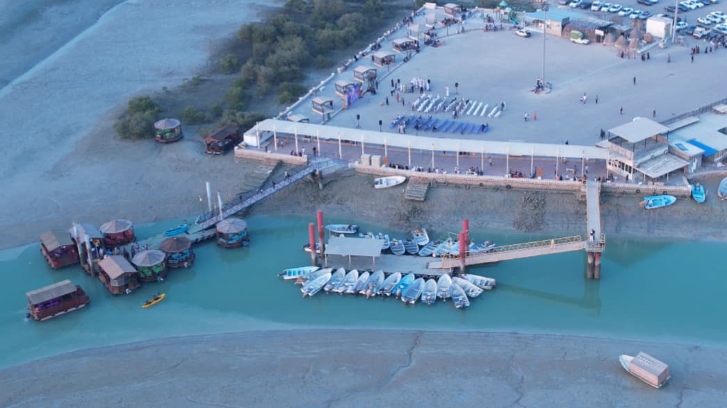 اسکله های گردشگری جزیره جهانی قشم