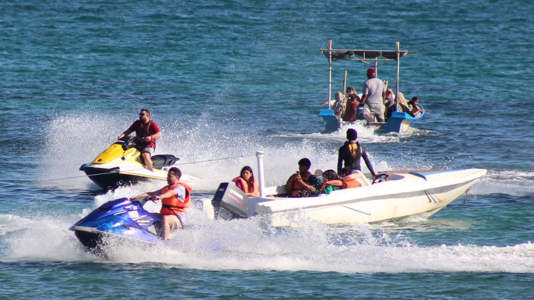 تفریحات دریایی